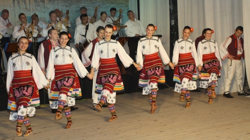Видинският ансамбъл за народни песни и танци Дунав ще изнесе