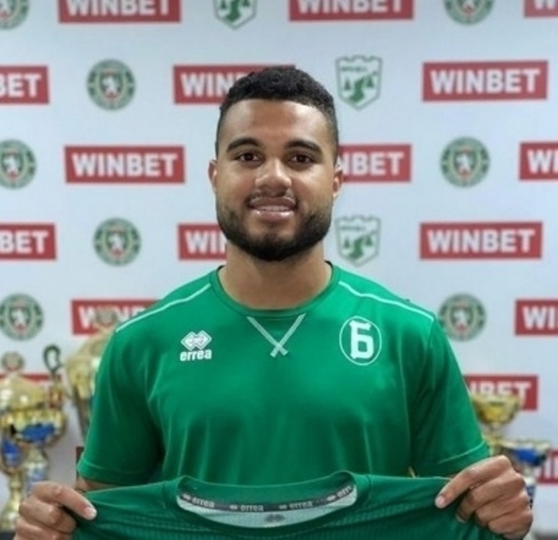 Антон Фасе от Нидерландия е най новото ни попълнение на Ботев