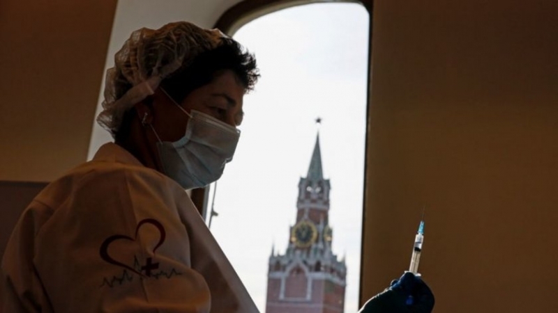 Още 1123 души са починали от COVID 19 през изминалото денонощие в