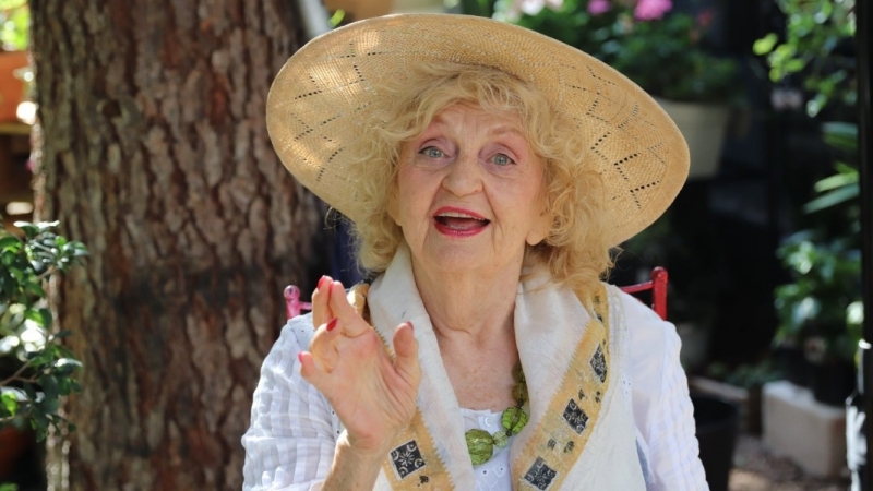 Днес загубихме една от емблемите на българското изкуство актрисата