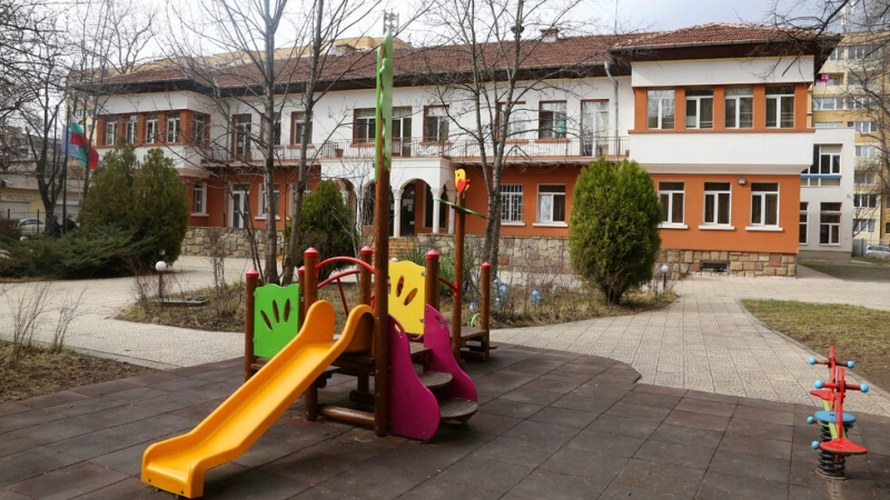 От общо 23 622 деца в София кандидатстващи за място