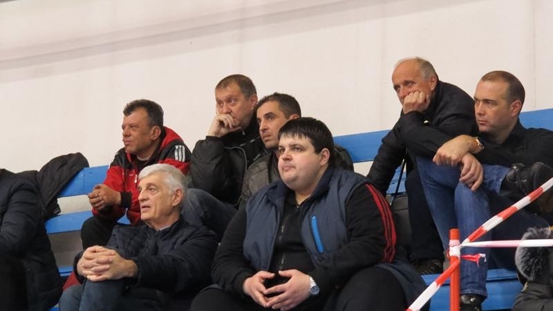 За първи път чувам това Ние сме изрядни Още през