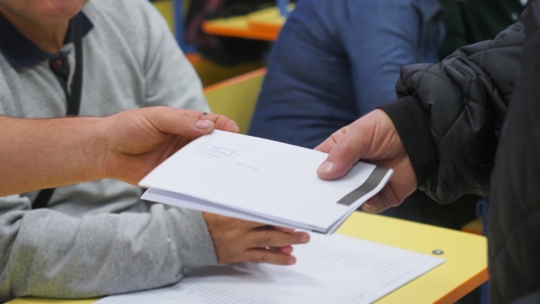 За 16 февруари 2025 година са насрочени частичните избори за