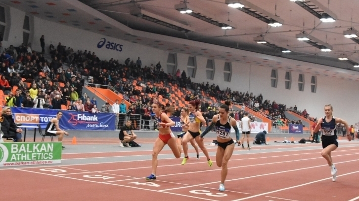 Състезателката на видинския клуб по лека атлетика Радуканови Кристен Радуканова