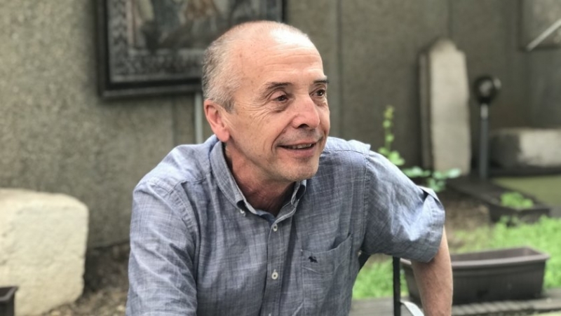 Доц Атанас Мангъров вече втори месец получава половин заплата сподели