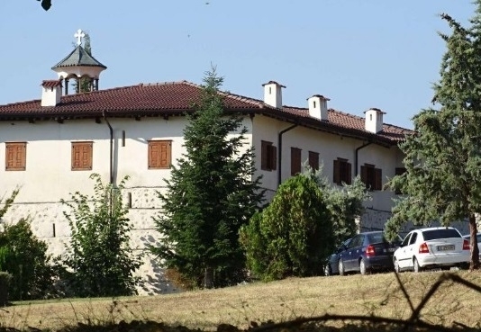 След въоръжения грабеж миналата година при който бе завързан и