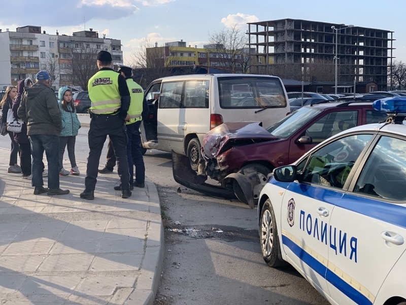 От КАТ Враца призоваха шофьорите да бъдат внимателни и толерантни на
