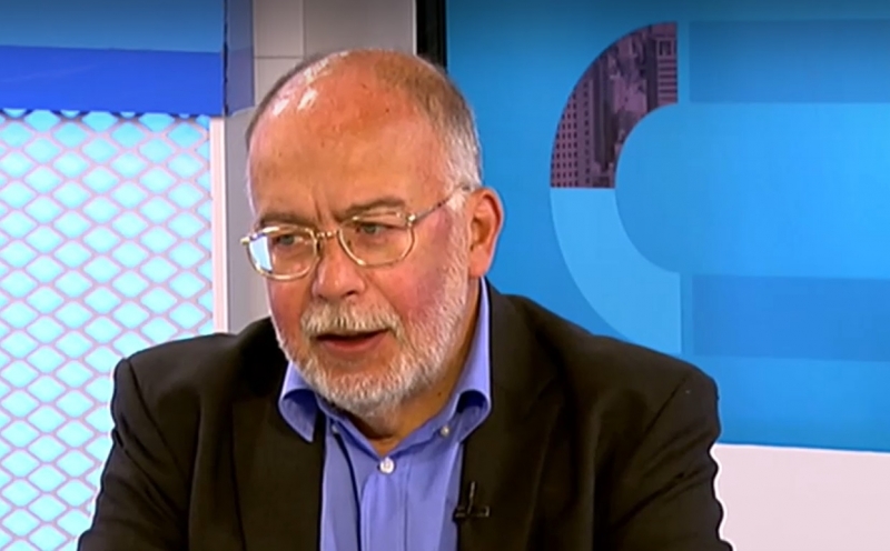 Целият дебат в парламента яростната конфронтация понякога за нищо понякога