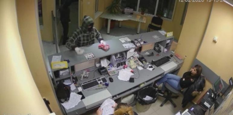 Врачанският районен съд днес постанови най тежката мярка за неотклонение задържане