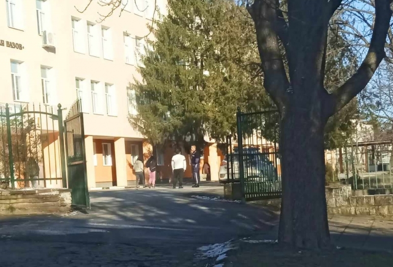Бой между две деца в училище в Мездра предизвика напрежение