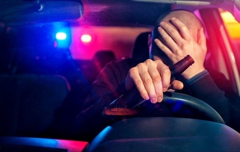 Полицаи взеха колата на мъж седнал зад волана ѝ пиян