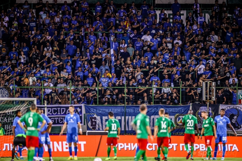 Левски записа много важен успех при визитата си на Ботев