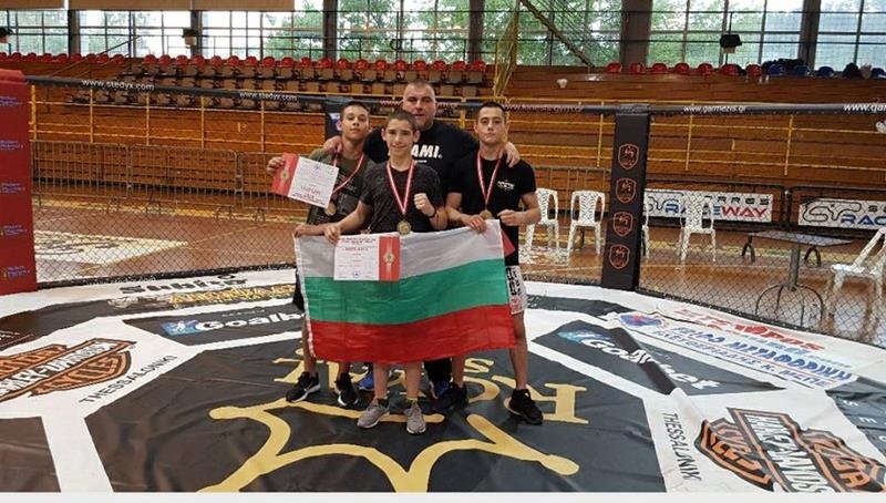И тримата национали на СК Бойни спортове Монтана донесоха златни