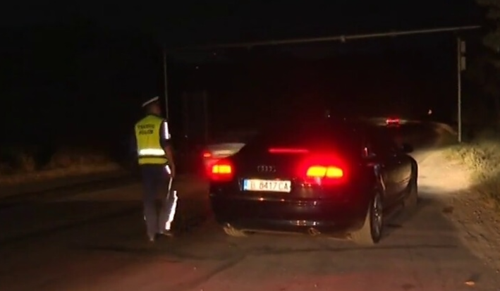 Полицаи са заловили пиян зад волана на Ауди в Криводол