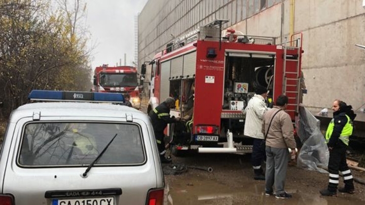 Пожар е горял в завод в Монтана съобщиха от полицията