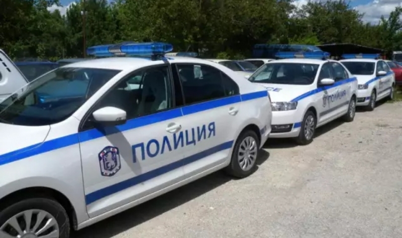 Двама мъже отвлякоха 16 годишно момче от Вършец съобщиха от