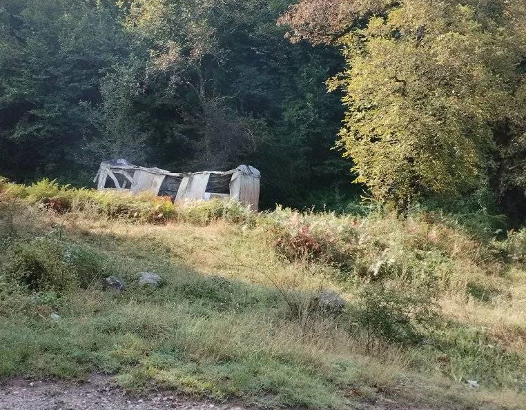 Пожар изпепели фургон на ловна дружнка от Враца научи агенция