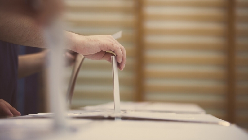 Без нарушения протича изборният ден в Гърция. Пред няколко секции