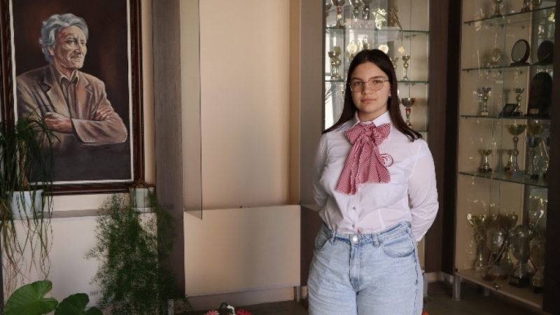 Осмокласничката Весислава Лъчезарова Лазарова от ГПЧЕ Йордан Радичков Видин се класира