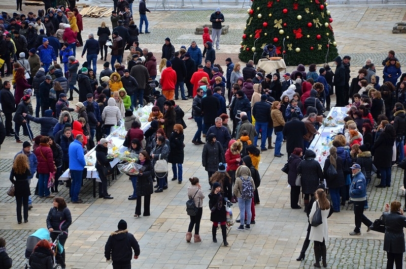 Точният брой на регистрираните именници които празнуват на Никулден на