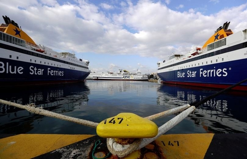 Всегръцката морска федерацияреши да продължи с едно денонощие стачката си