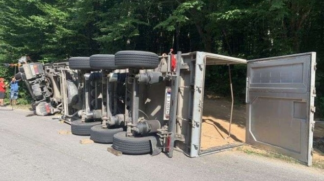 ТИР е катастрофирал на главен път Е 79 край Монтана съобщиха