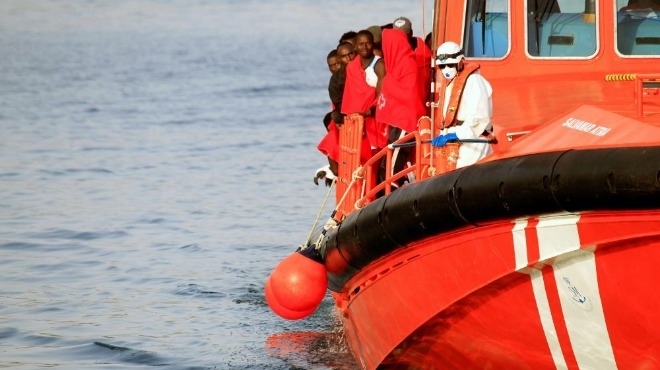Испанската брегова охрана е спасила 340 имигранти в открито море,