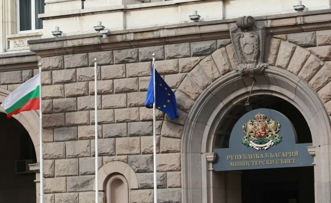 Правителството прие решения с които предоставя на два университета правото