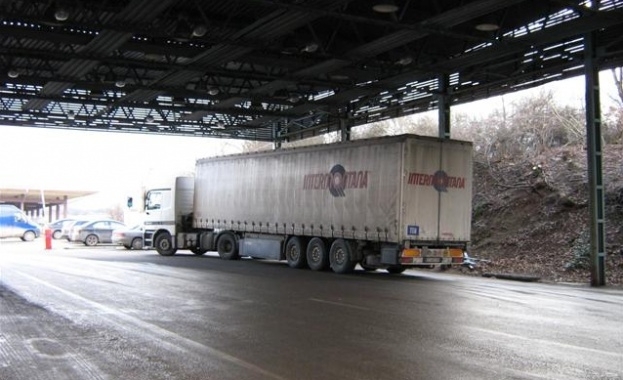 Хърватската полиция откри 70 нелегални мигранти в камион управляван от