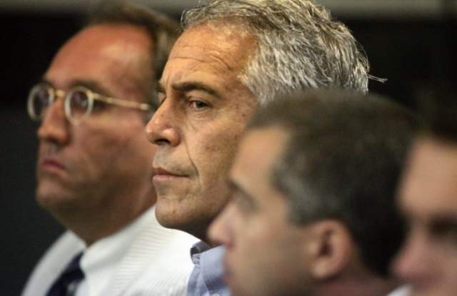 Американският финансист и милиардер Джефри Епстайн който преди повече от