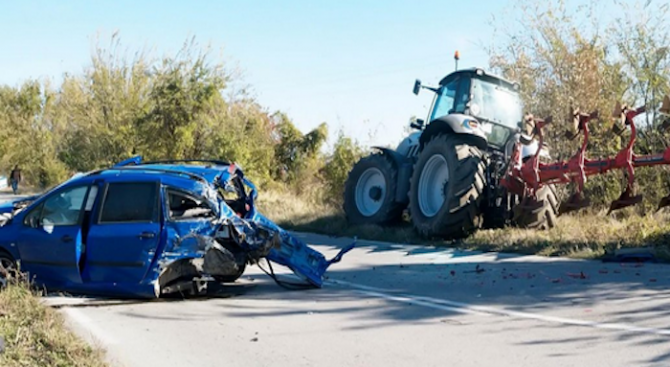 Човек пострада в катастрофа между трактор и кола на Е-79