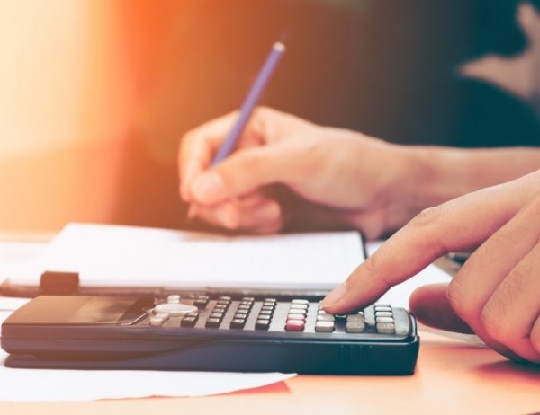 От 1 юли повечето банки в страната ще променят едностранно