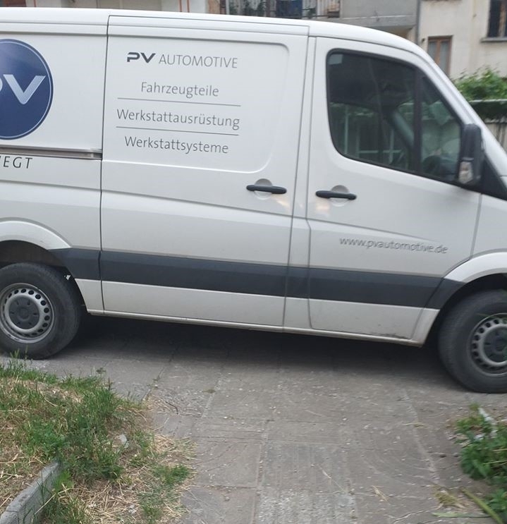 Поредното нагло спиране в Мездра ядоса жителите на града научи