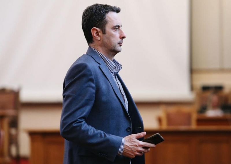 НС гласува напускането на депутата от ПГ на Продължаваме промяната