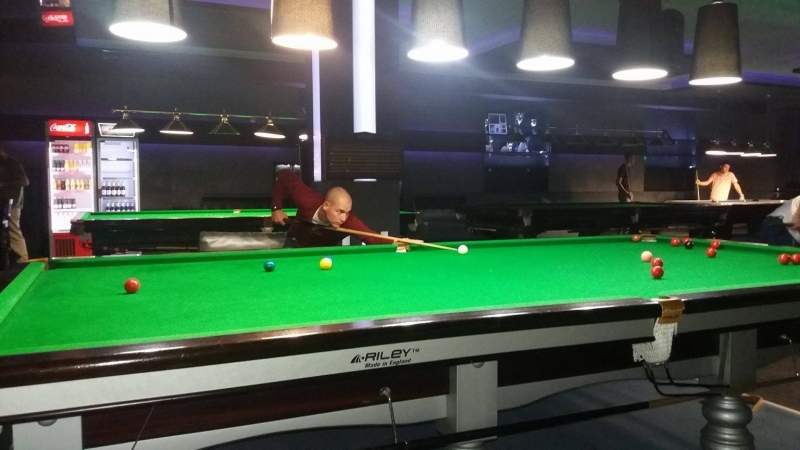 Въпреки младостта на клуба и на състезателите му трима играчи