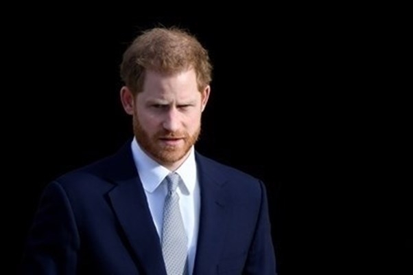 Принц Хари публикува изявление, в което отдава почит на непоколебимата