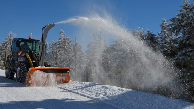Агенция Пътна инфраструктура оповести че снегопочистващата фирма на автомагистрала Тракия