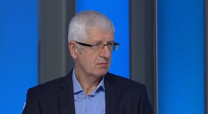 Ако Корнелия Нинова иска да управлява трябва да започне политика