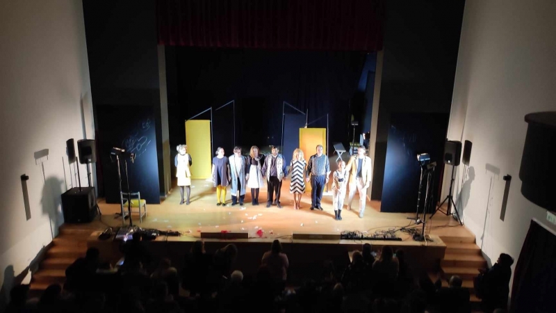 Премиерното заглавие на Драматично куклен театър Враца Гимнастика за бременни се завърна