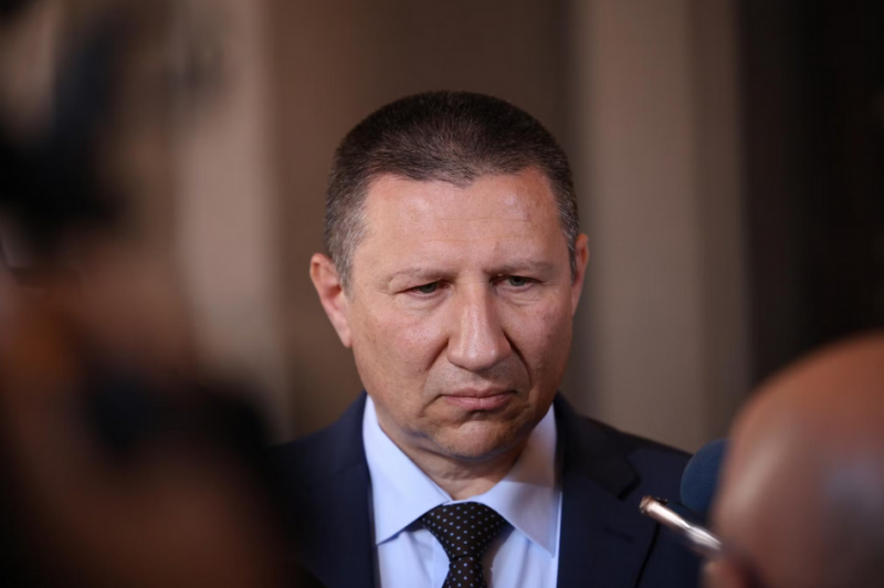 Сарафов нападна Иван Гешев: Не желая да нося отговорност за чужди грехове
