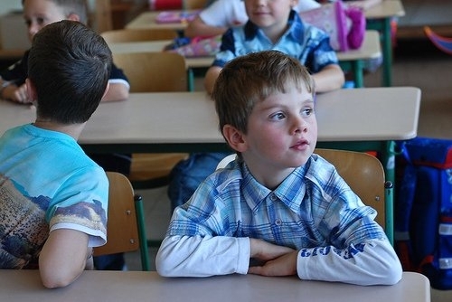 Подготвя се нов стандарт за физическата среда в училищата и