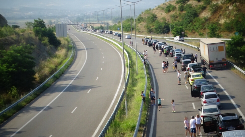 Отново опашка от автомобили на ГКПП Кулата Промахон Колоната