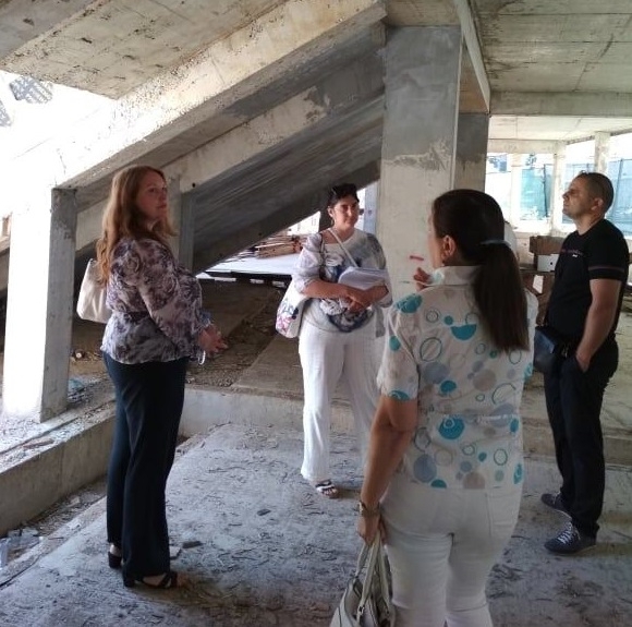 От днес започва да тече 14 дневният срок в който фирмата изпълнител