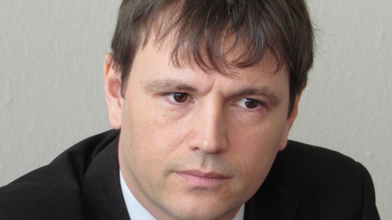 Обявиха за издирване брат на депутат от БСП