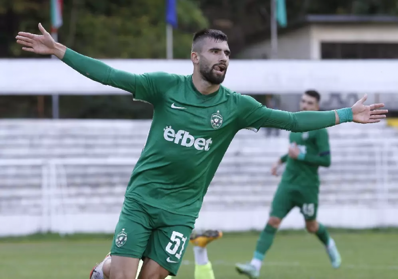 Защитникът Илкер Будинов вече е при Ботев Враца и се