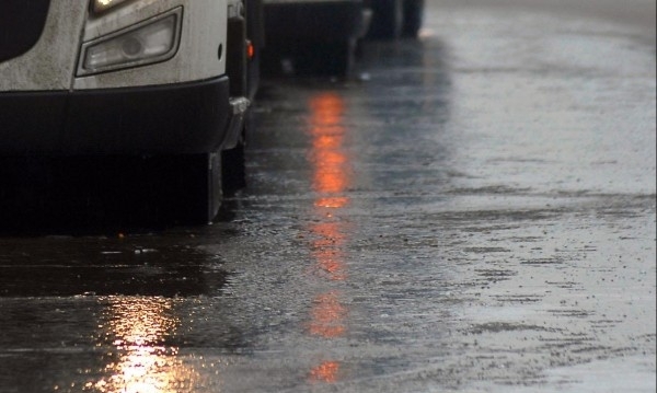 Ограничава се движението на МПС над 12 т по републиканските