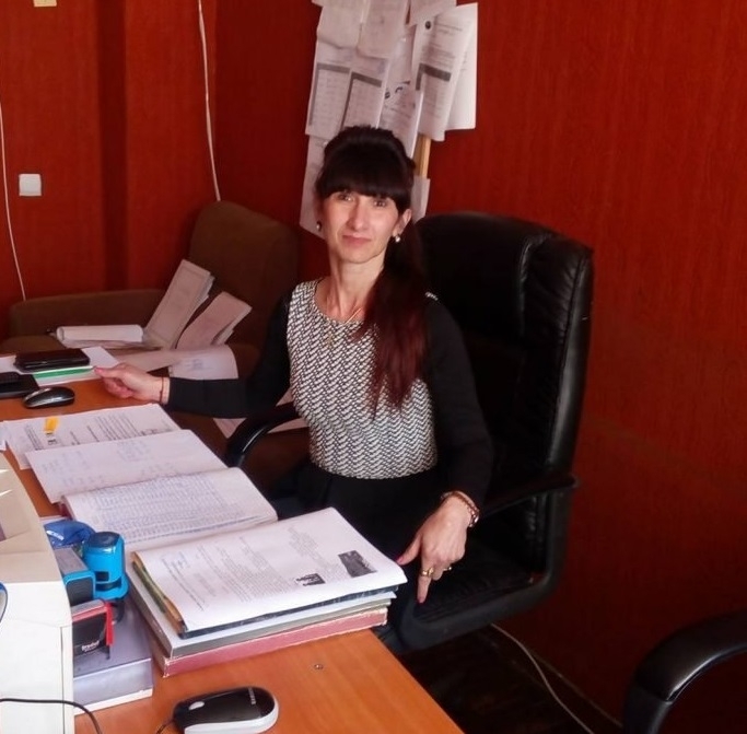 Цветелина Опрова официално вече е директор на Основно училище Христо