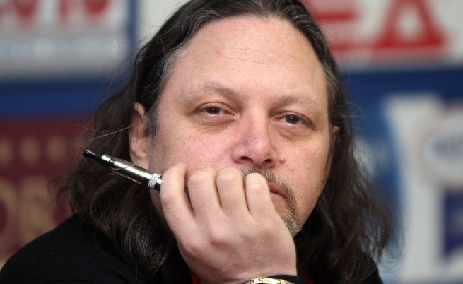 Приятели повлиян от завръщането на някои от политиците в Народното