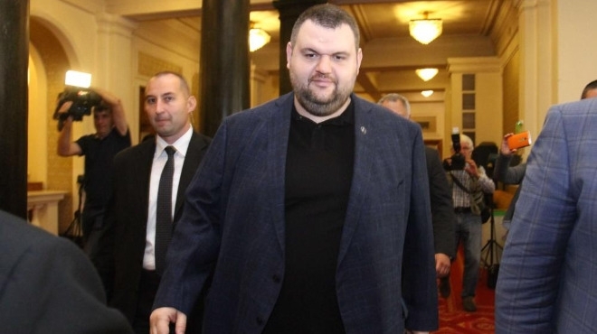 Компанията собственик на Виваком и Нова телевизия Юнайтед