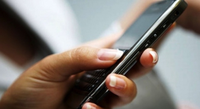 Споразумение за намаляване на роуминга подписаха днес в Белград представители